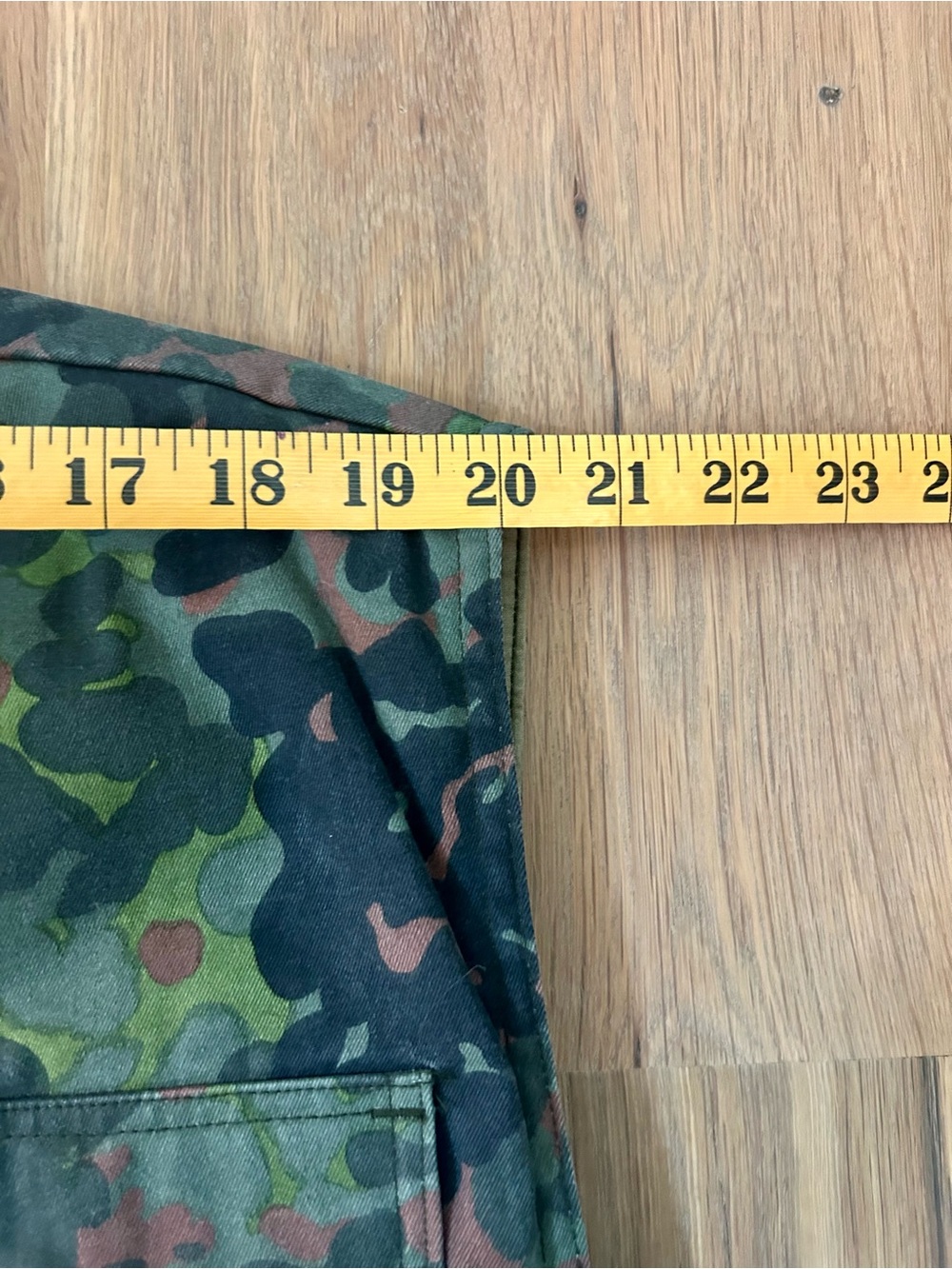 Vintage Camo Waxed Canvas Hunting Vest - Picture 7 of 12